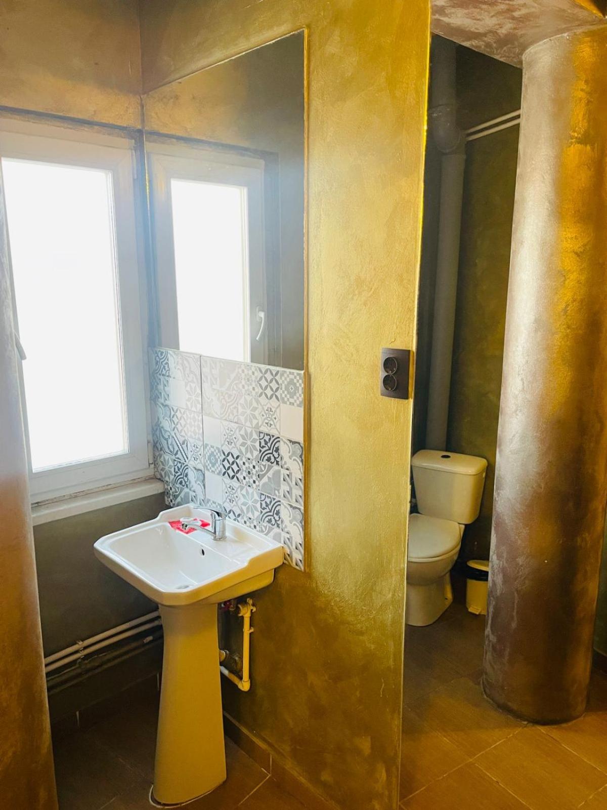 Urban Rez Suites Yaş Dış mekan fotoğraf
